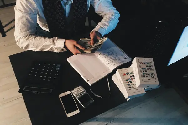 快手的评论有收益吗吗，快手1万播放量能挣多钱