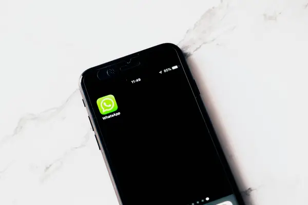 《快手24小时播放:揭秘背后的魅力与影响》