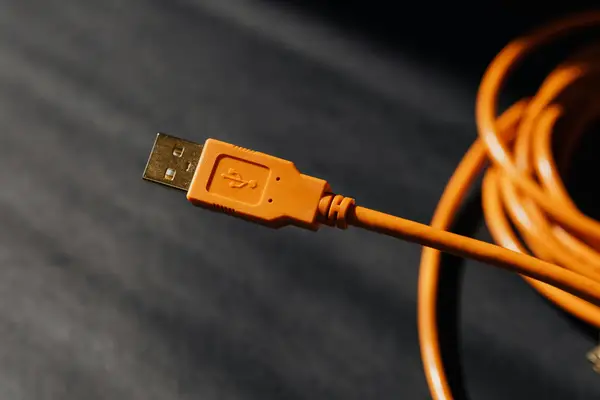抖音怎么上热门？花100买热门有用吗？网