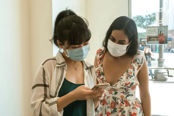 快手举报是自动匿名吗，快手举报是实名还是匿名