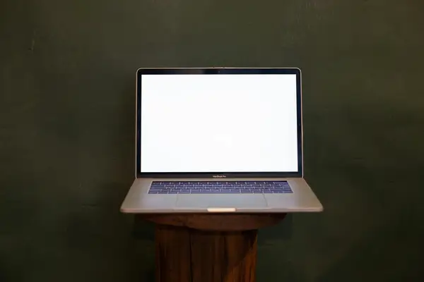抖音个人帐号可以升级企业账号吗？怎么转企业账号网