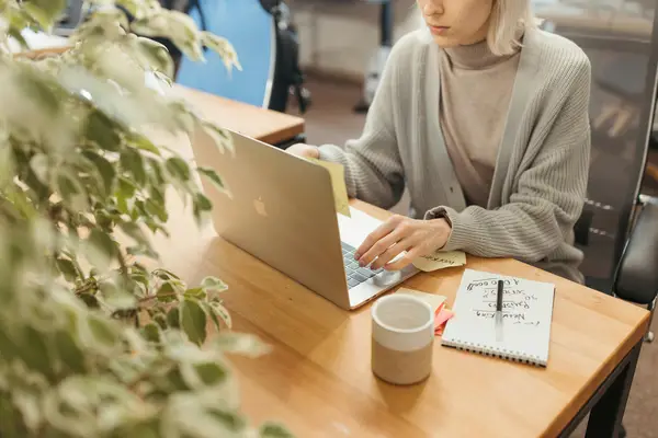 企业如何利用抖音进行营销:策略、技巧与实战案例引言