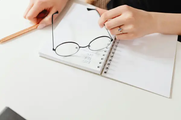 抖音橱窗商品添加优惠卷（抖音橱窗商品添加优惠卷怎么添加）