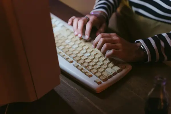 快手的洗衣泡泡纸是真的吗，洗衣泡泡纸倒地真的假的